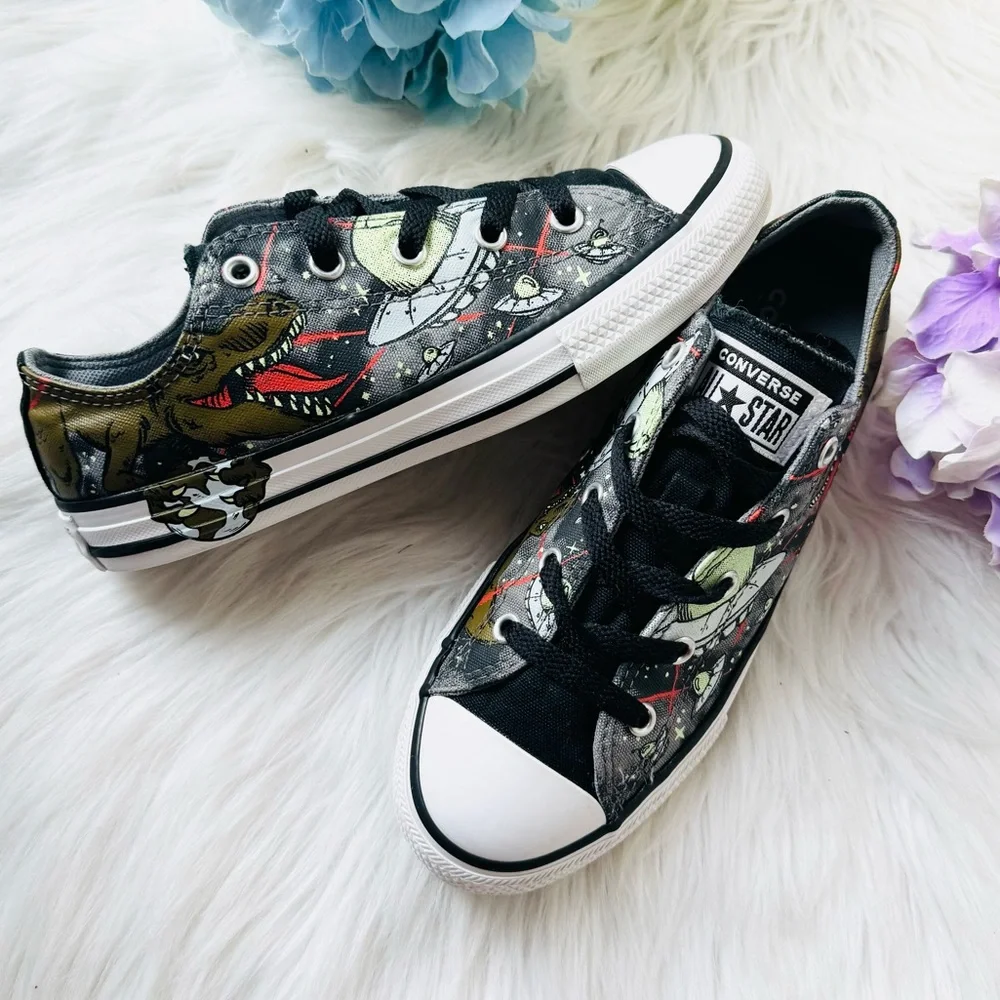 Kids Converse Dinoverse Sneakers
